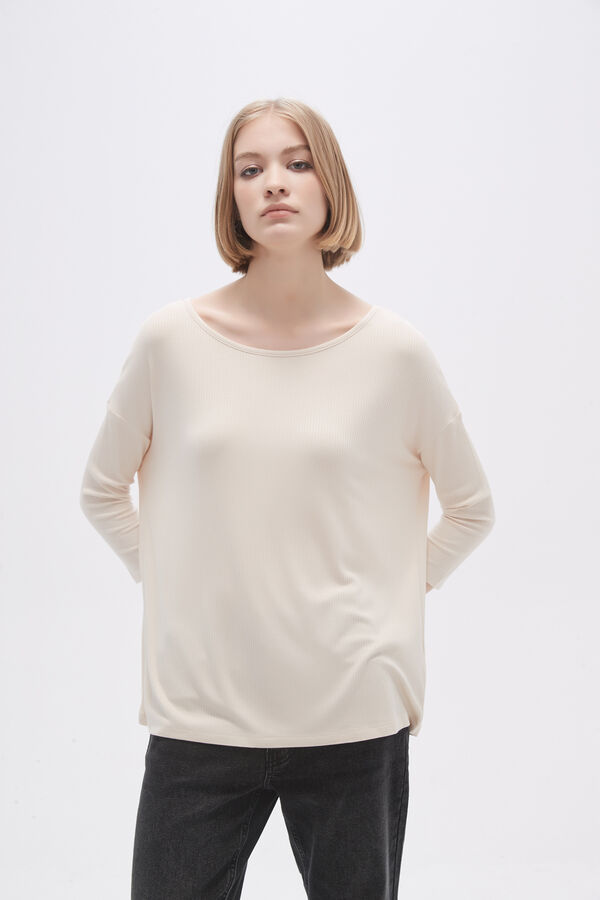 REMERA CAPACHOAS CRUDO / NATURAL
