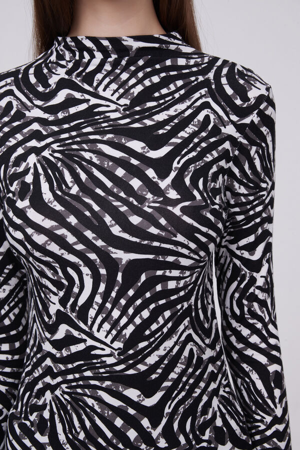 REMERA AMECHA GUSTO 2 image number null