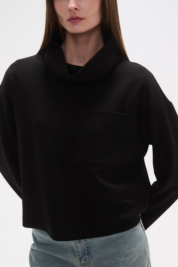 BUZO VENIO NEGRO image number null