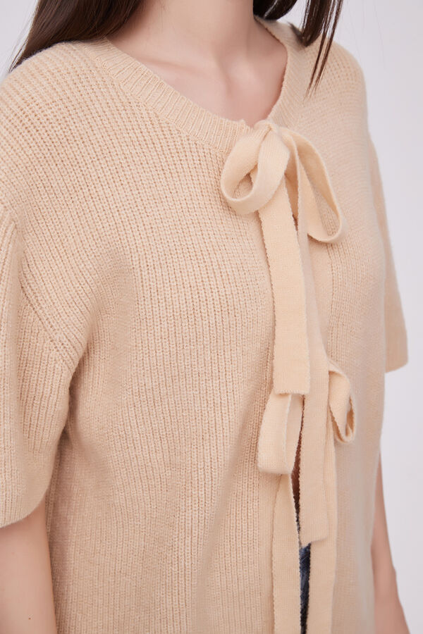 CHALECO LOISA BEIGE image number null