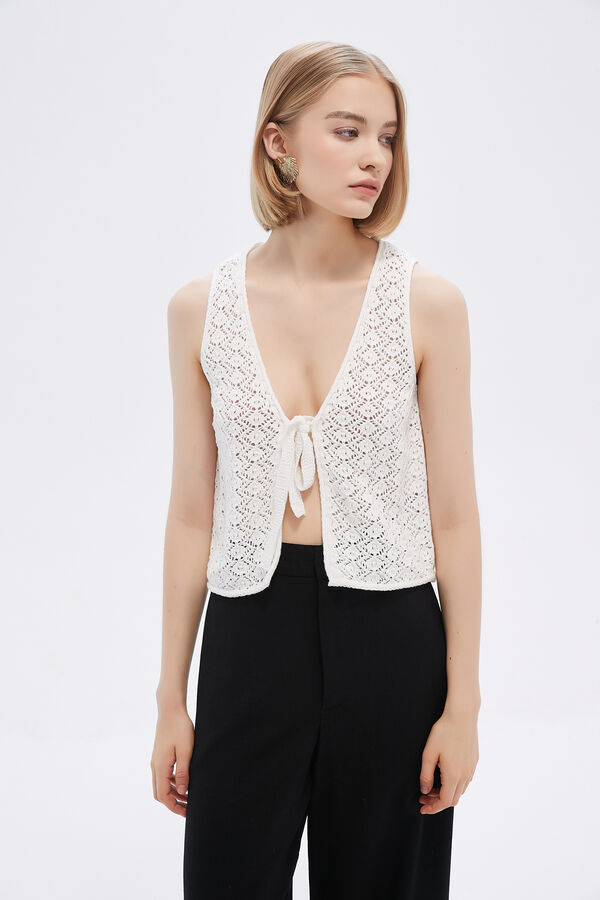 TOPS TITIK MARFIL  / OFF WHITE image number null