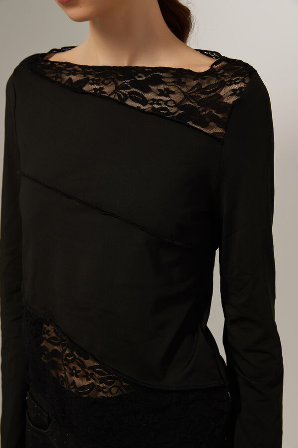 REMERA CERCO NEGRO image number null