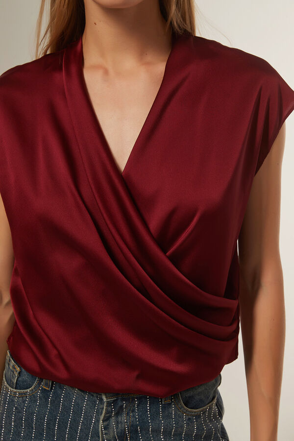 BLUSA LUJANE BORDEAUX OSCURO image number null