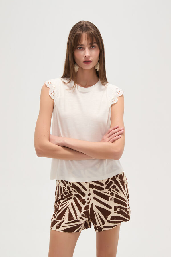 REMERA PITTA MARFIL  / OFF WHITE image number null