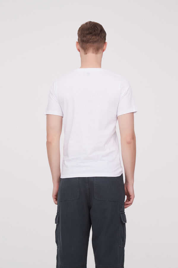 REMERA ACKE BLANCO image number null
