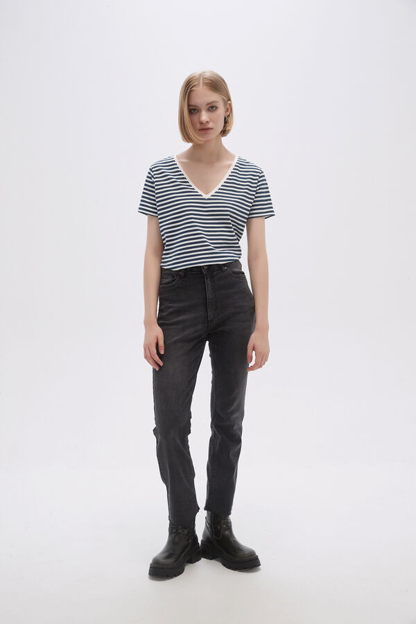 PANTALON BLUTE GRIS OSCURO image number null