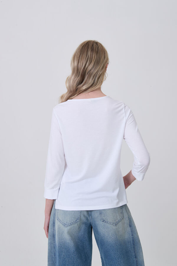 REMERA LUQI BLANCO image number null