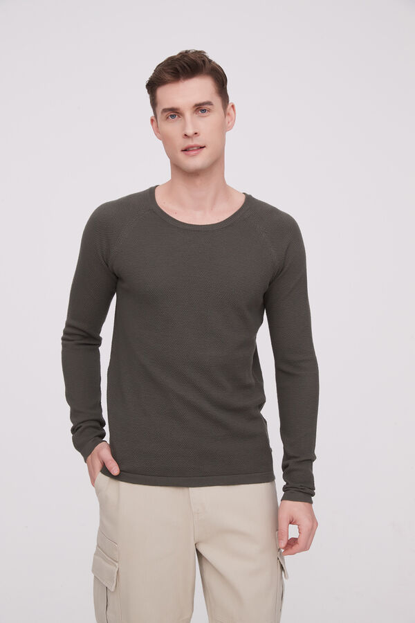 SWEATER MAIDO VERDE OLIVA OSCURO image number null