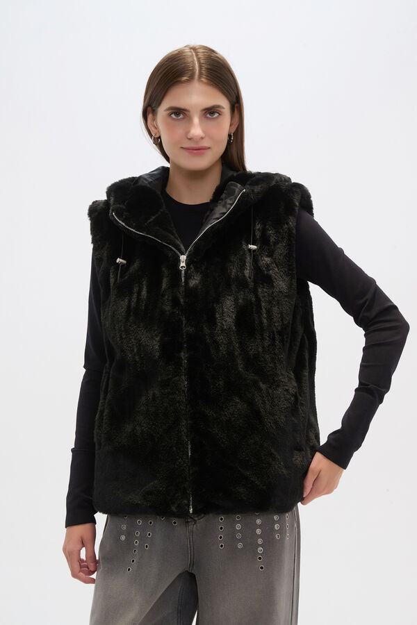 CHALECO CHERY NEGRO image number null