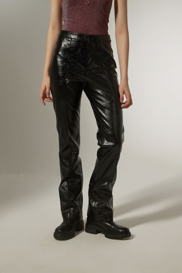 PANTALON DAZEN NEGRO image number null