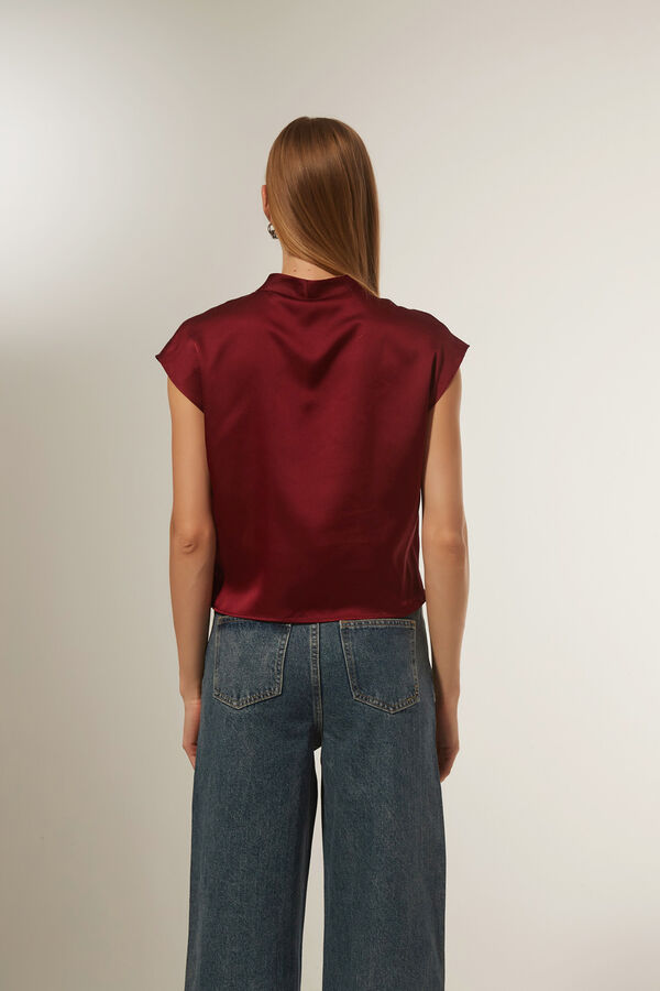 BLUSA LUJANE BORDEAUX OSCURO image number null