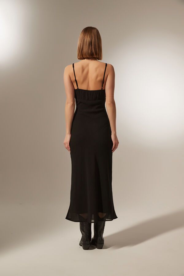 VESTIDO PUPEL NEGRO image number null
