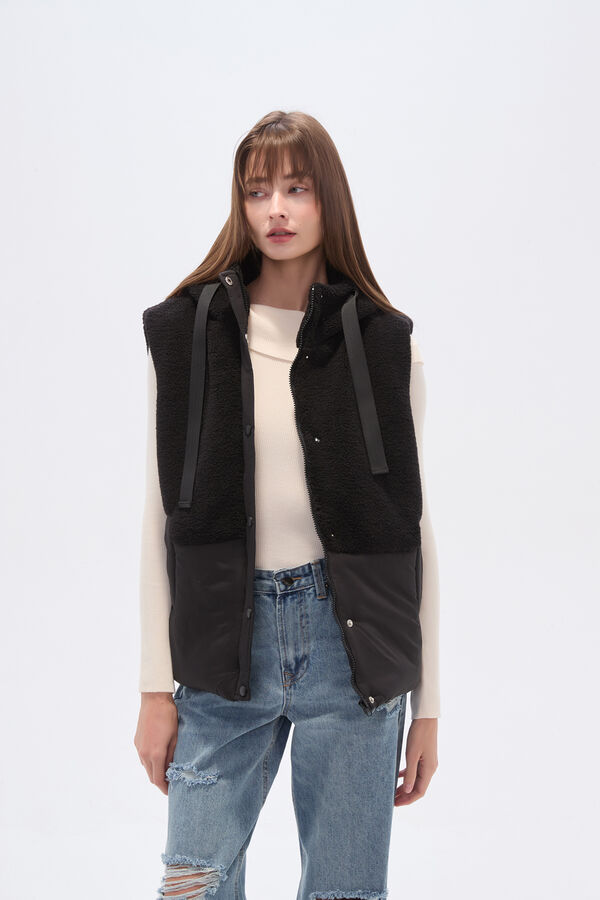CHALECO CINDIS NEGRO image number null