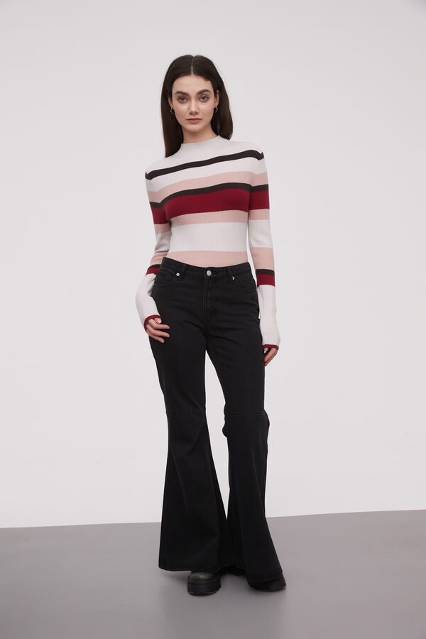 PANTALON AKORN GRIS OSCURO image number null