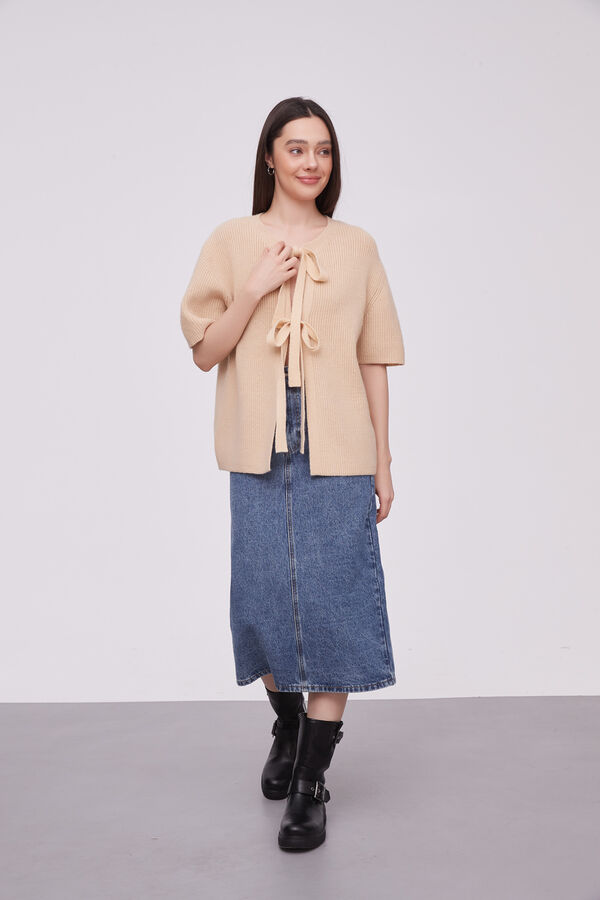 CHALECO LOISA BEIGE image number null