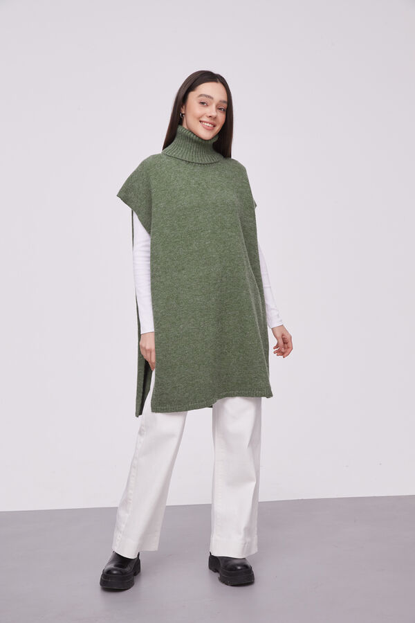 PONCHO MARSH VERDE OLIVA image number null