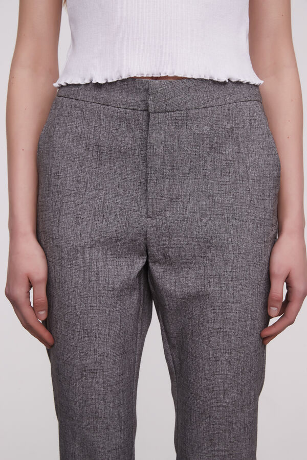 PANTALON LAPACHO GRIS OSCURO image number null
