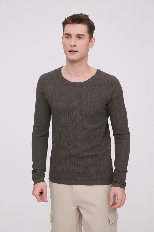 SWEATER MAIDO VERDE OLIVA OSCURO image number null