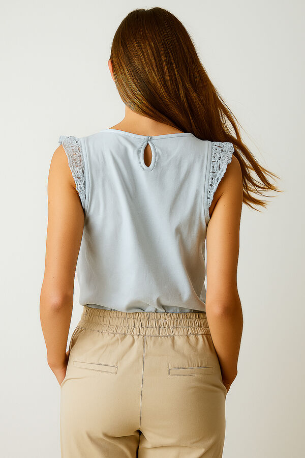 MUSCULOSA COLSEN CELESTE CLARO image number null