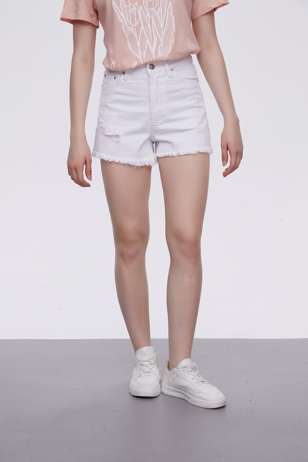 SHORT CARMELIA BLANCO image number null