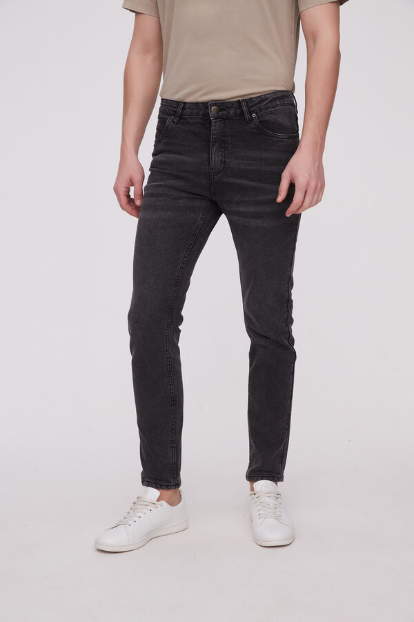 PANTALON KUNMING GRIS MEDIO image number null
