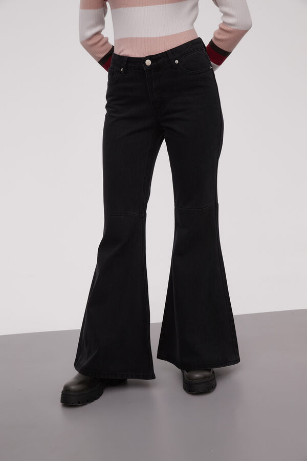 PANTALON AKORN GRIS OSCURO image number null