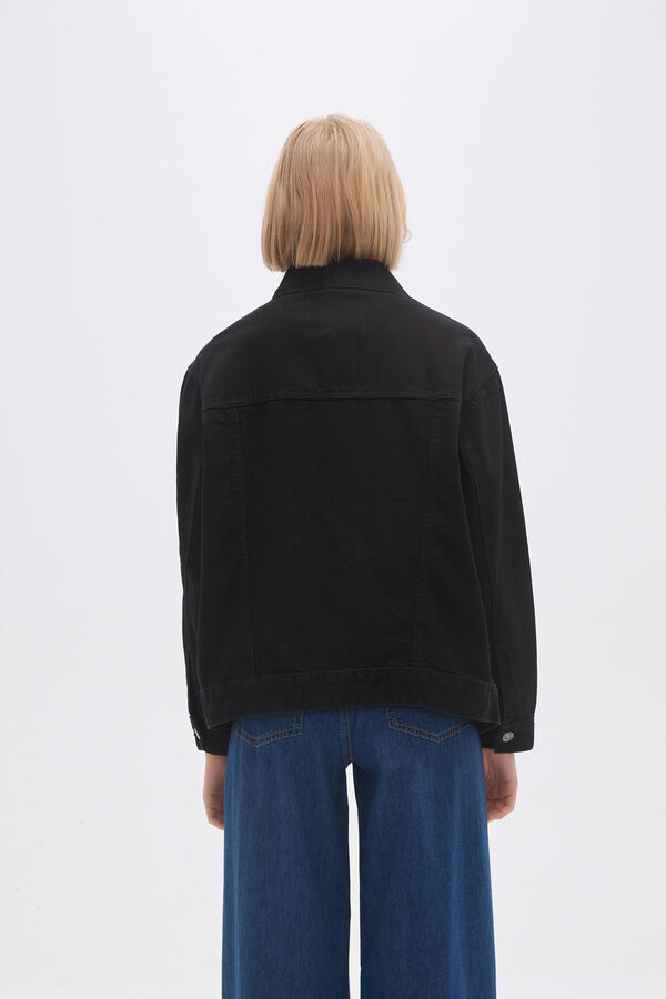 CAMPERA FOREST NEGRO image number null