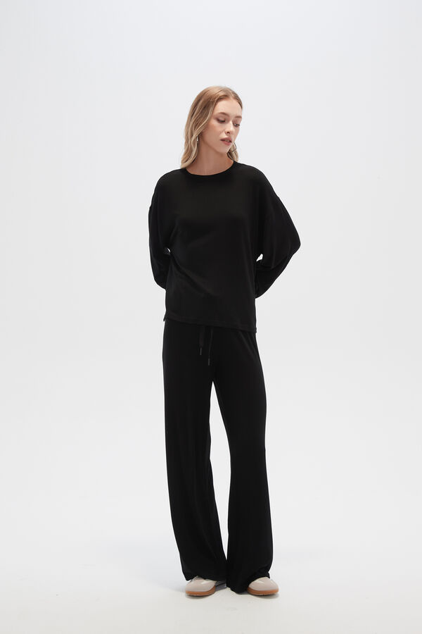 BUZO JABELIN NEGRO image number null