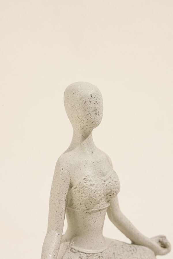 Adorno Nuvia COLOR UNICO image number null