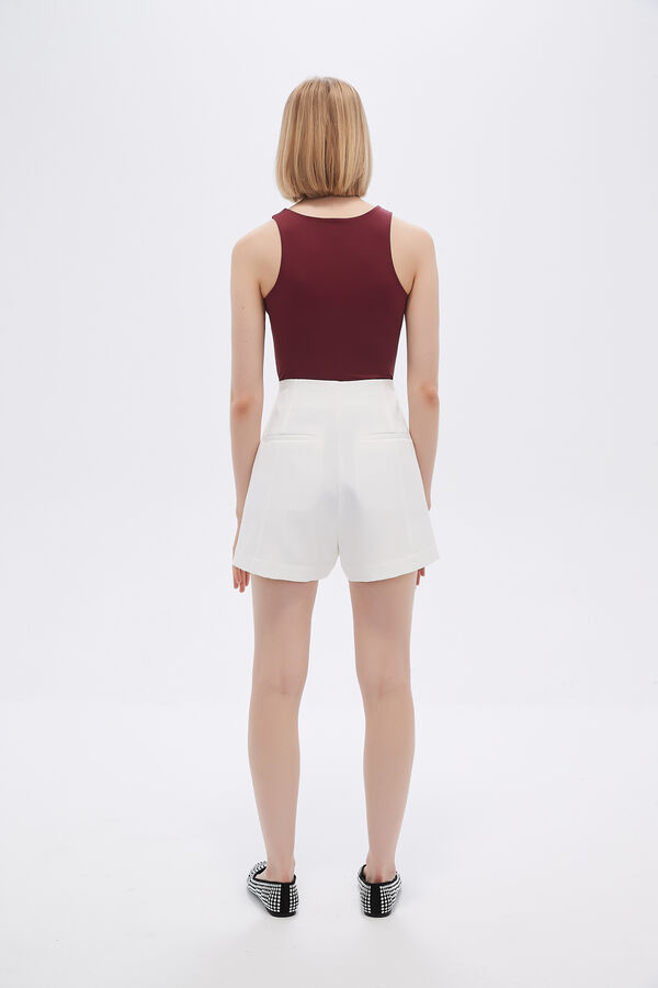 SHORT ALABAS MARFIL  / OFF WHITE image number null