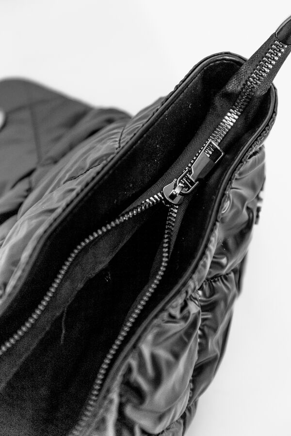 Cartera Coyhaique NEGRO image number null