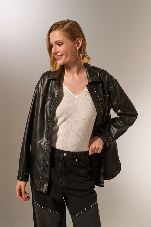 CHAQUETA CHUNKE NEGRO image number null