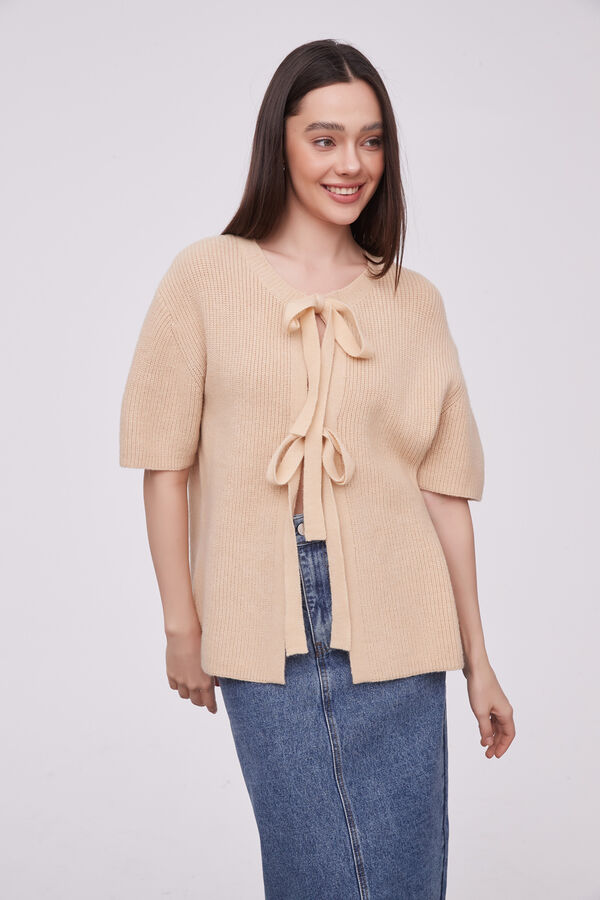 CHALECO LOISA BEIGE image number null