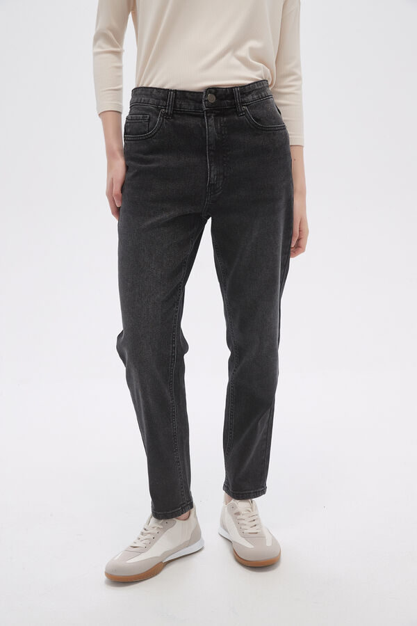 PANTALON JEANIU GRIS OSCURO image number null