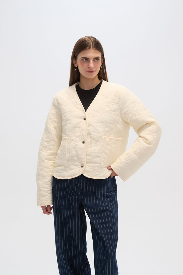 CAMPERA FLUFFY MARFIL  / OFF WHITE image number null