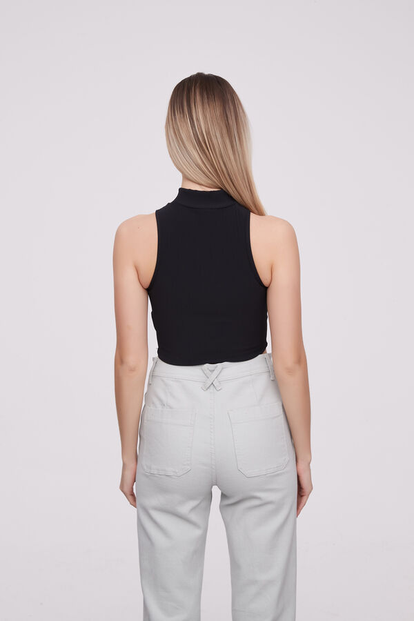 TOPS JIASU NEGRO