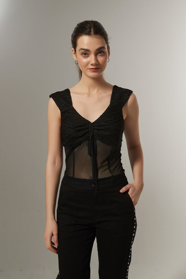 TOPS ESLUA NEGRO