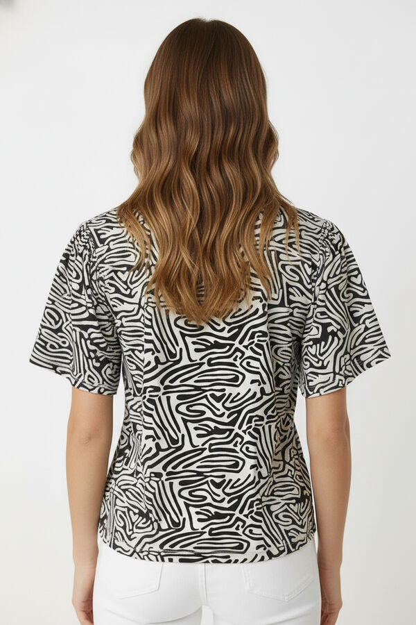 REMERA BUSLEN GUSTO 1 image number null