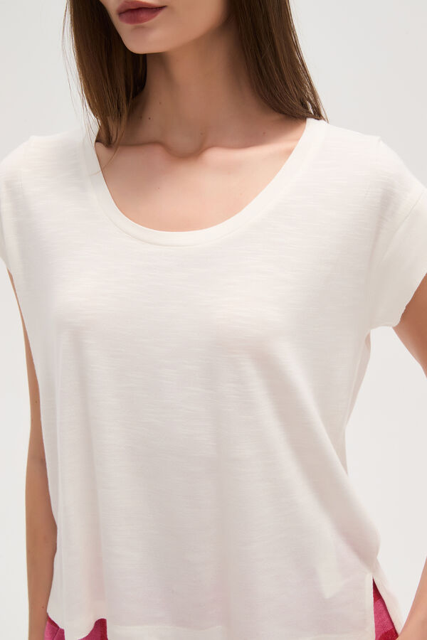 REMERA AILANA MARFIL  / OFF WHITE image number null
