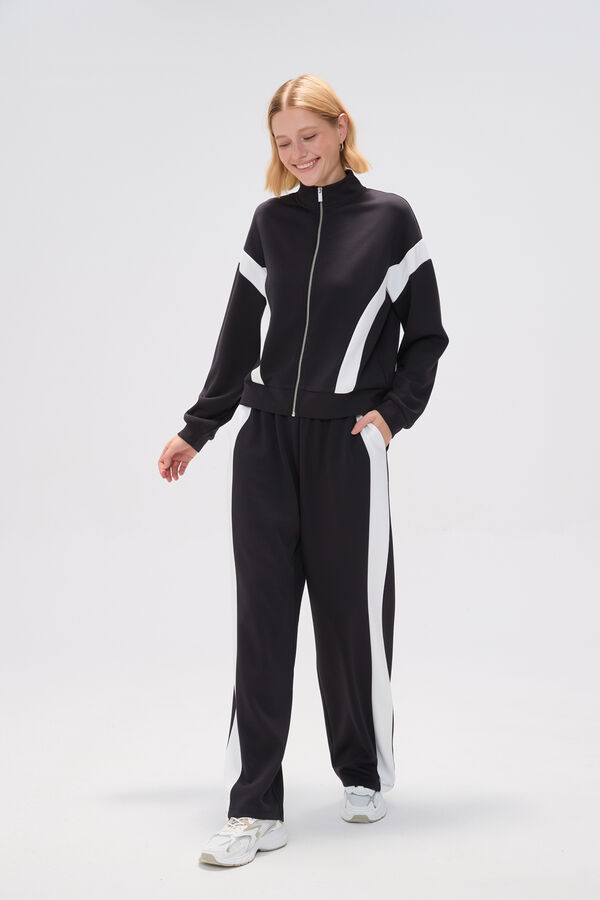 PANTALON DEPORTIVO RACHELLE 61 GUSTO 1 image number null