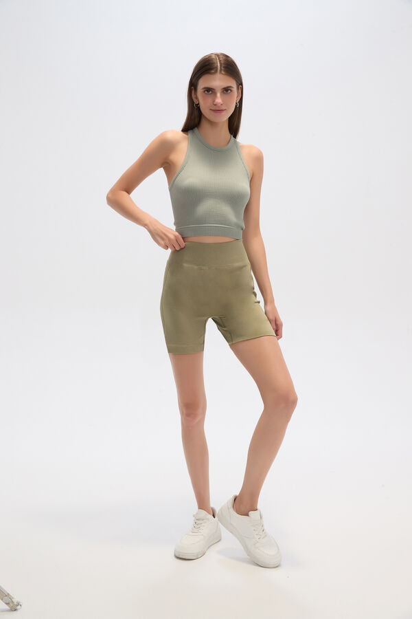 SHORT JABALIN VERDE OLIVA CLARO image number null