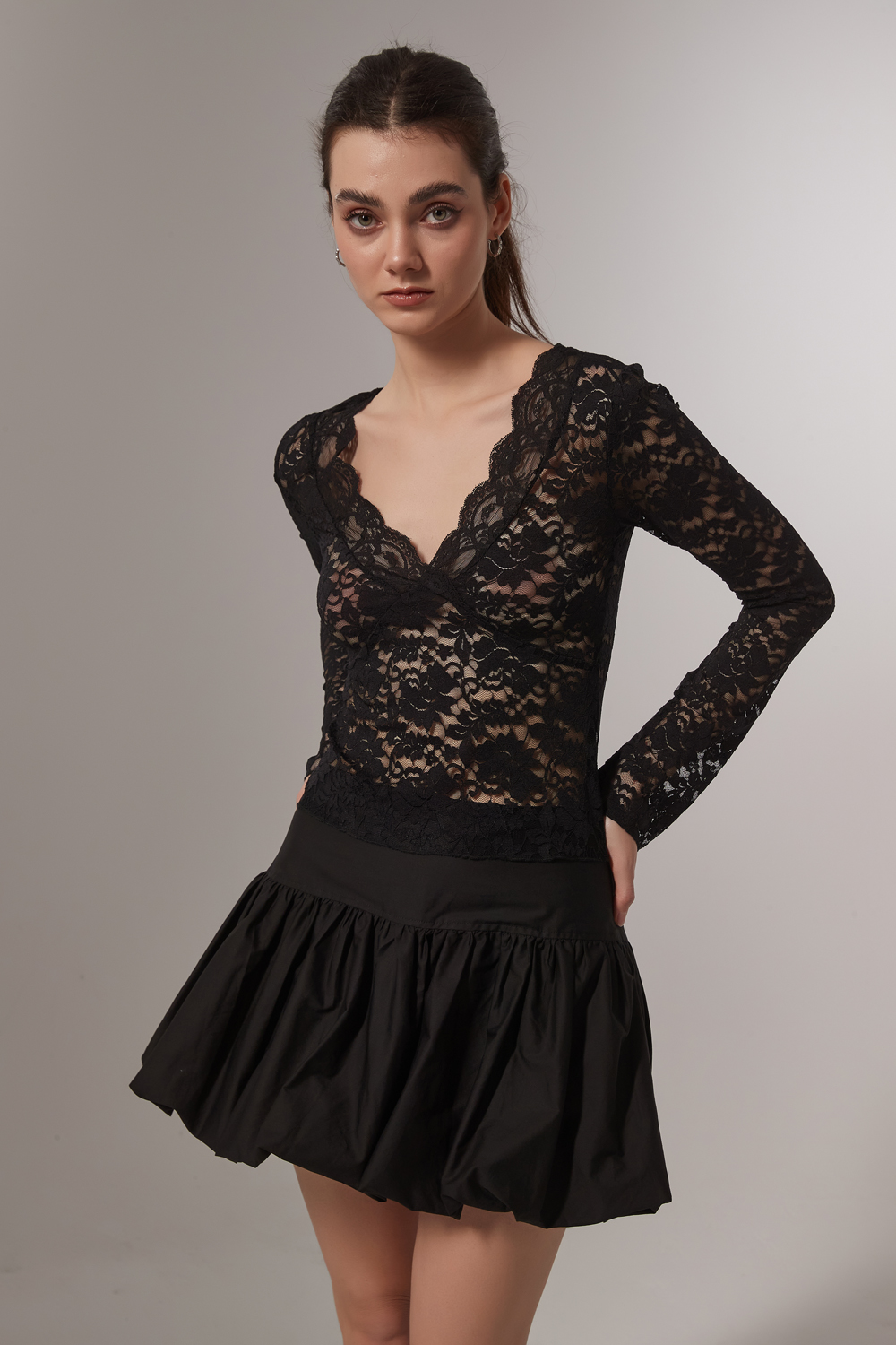 REMERA SANDPLA NEGRO